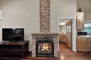 The Inn at Shasta Lake