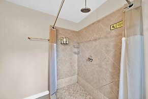 The Inn at Shasta Lake