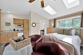 The Inn at Shasta Lake