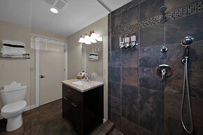 The Inn at Shasta Lake