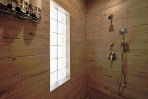 The Inn at Shasta Lake