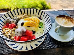 Summer Luxury Beach Resort and Spa