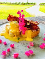 Summer Luxury Beach Resort and Spa