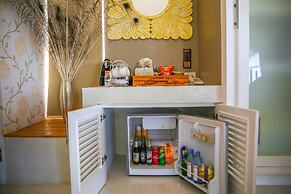 Summer Luxury Beach Resort and Spa