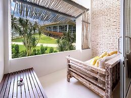 Summer Luxury Beach Resort and Spa