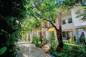 Summer Luxury Beach Resort and Spa