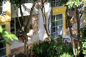 Summer Luxury Beach Resort and Spa