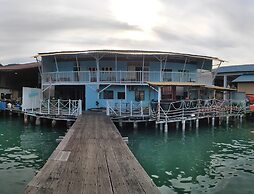 Pangkor Fishing Village Guest House