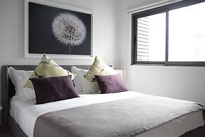 Latitude Luxury Seafront Apartments