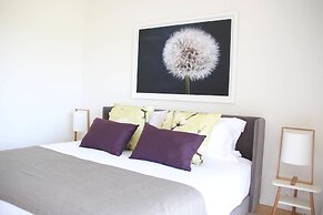 Latitude Luxury Seafront Apartments