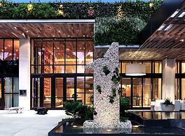 The Retreat Collection at 1 Hotel & Homes South Beach