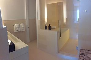 The Retreat Collection at 1 Hotel & Homes South Beach