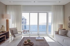 The Retreat Collection at 1 Hotel & Homes South Beach