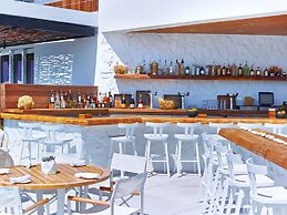 The Retreat Collection at 1 Hotel & Homes South Beach