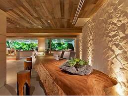 The Retreat Collection at 1 Hotel & Homes South Beach