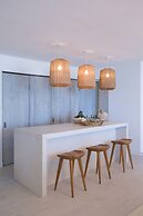 The Retreat Collection at 1 Hotel & Homes South Beach