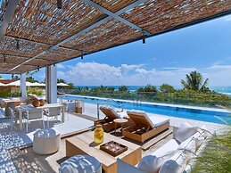 The Retreat Collection at 1 Hotel & Homes South Beach