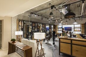 The Retreat Collection at 1 Hotel & Homes South Beach