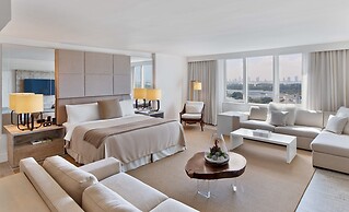 The Retreat Collection at 1 Hotel & Homes South Beach