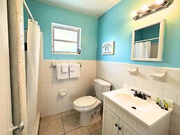 Conch Key Fishing Lodge and Marina