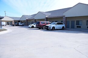 Sunbridge Inn and Suites