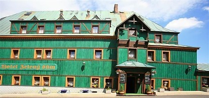 Hotel Zelený Dům