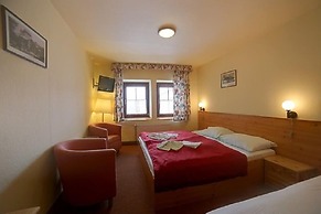 Hotel Zelený Dům
