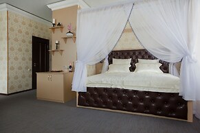 Regina Petrovsky Hotel