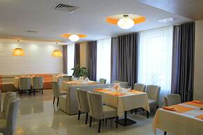 Armada Comfort Hotel