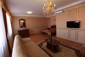 Armada Comfort Hotel