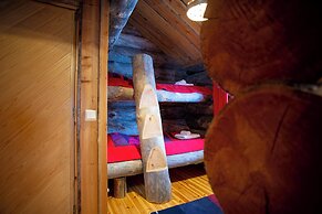Kakslauttanen Arctic Resort