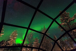 Kakslauttanen Arctic Resort