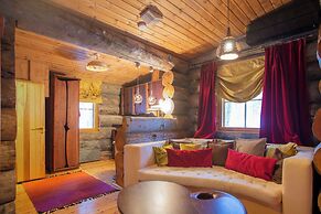 Kakslauttanen Arctic Resort
