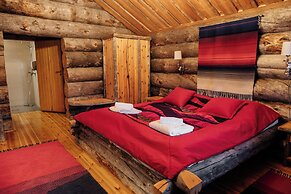 Kakslauttanen Arctic Resort