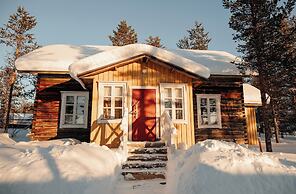Kakslauttanen Arctic Resort