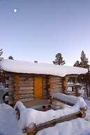 Kakslauttanen Arctic Resort