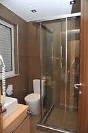 Elements Rooms and Apartments