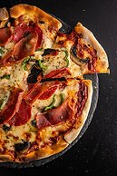 Marpessa Smart Luxury Hotel