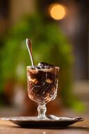 Marpessa Smart Luxury Hotel