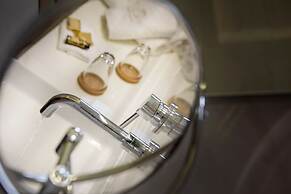 Hotel Pyrgos Boutique & Suites