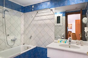 Hotel Pyrgos Boutique & Suites