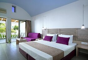 Kakkos Beach Hotel - Adults Only