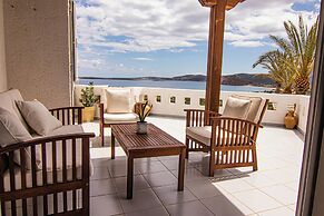 Castri Village Hotel