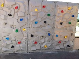 Arxhontiko Chris & Eve