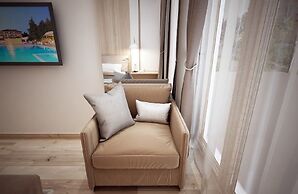 Arxhontiko Chris & Eve