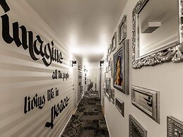 ibis Styles Lausanne Center Mad House