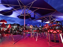 ibis Styles Lausanne Center Mad House