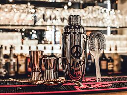 ibis Styles Lausanne Center Mad House