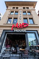 ibis Styles Lausanne Center Mad House