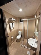 Mina 1 Hotel